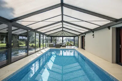 Image de AKENA véranda, extension de maison, pergola bioclimatique, carport et pool house Bordeaux
