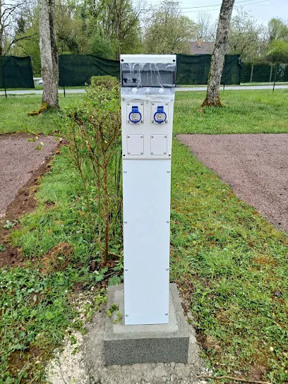 Image de Camping de mon Village (Camping-Car Park)
