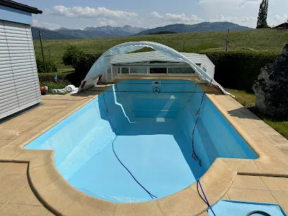 Image de Reno Piscine- le spécialiste de la rénovation de piscine coque polyester